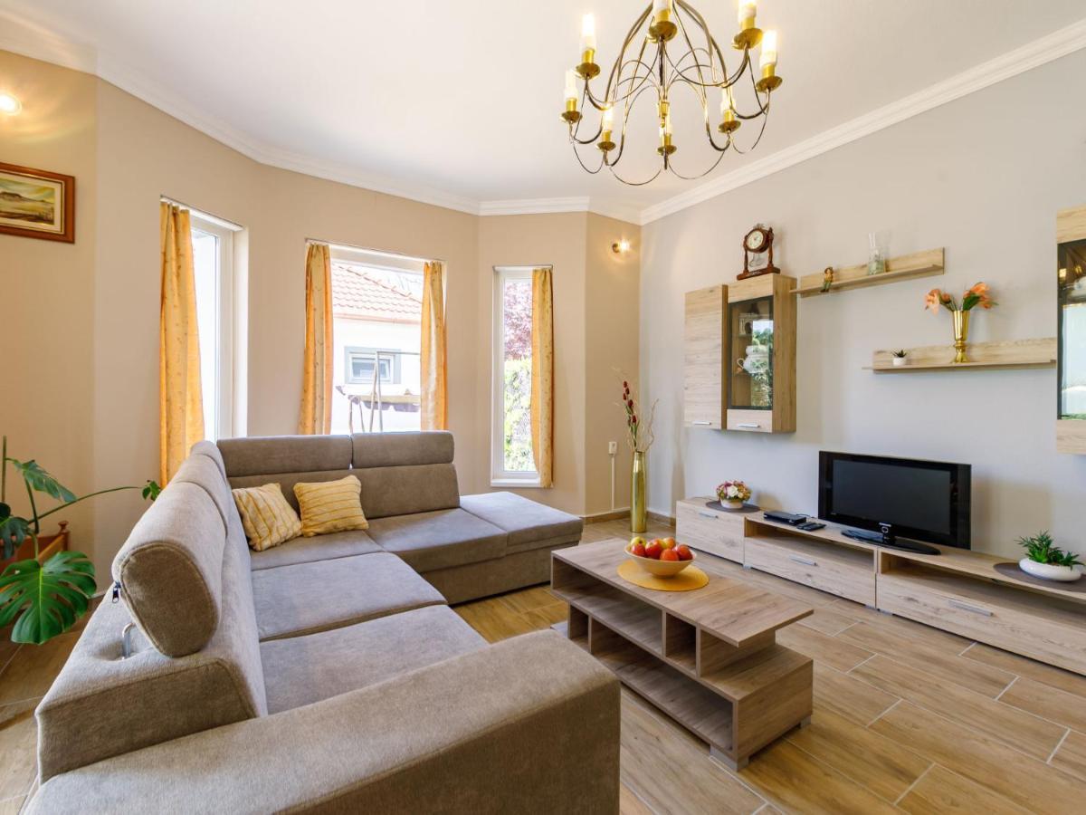 Holiday Home Ildiko By Interhome Balatonlelle Extérieur photo