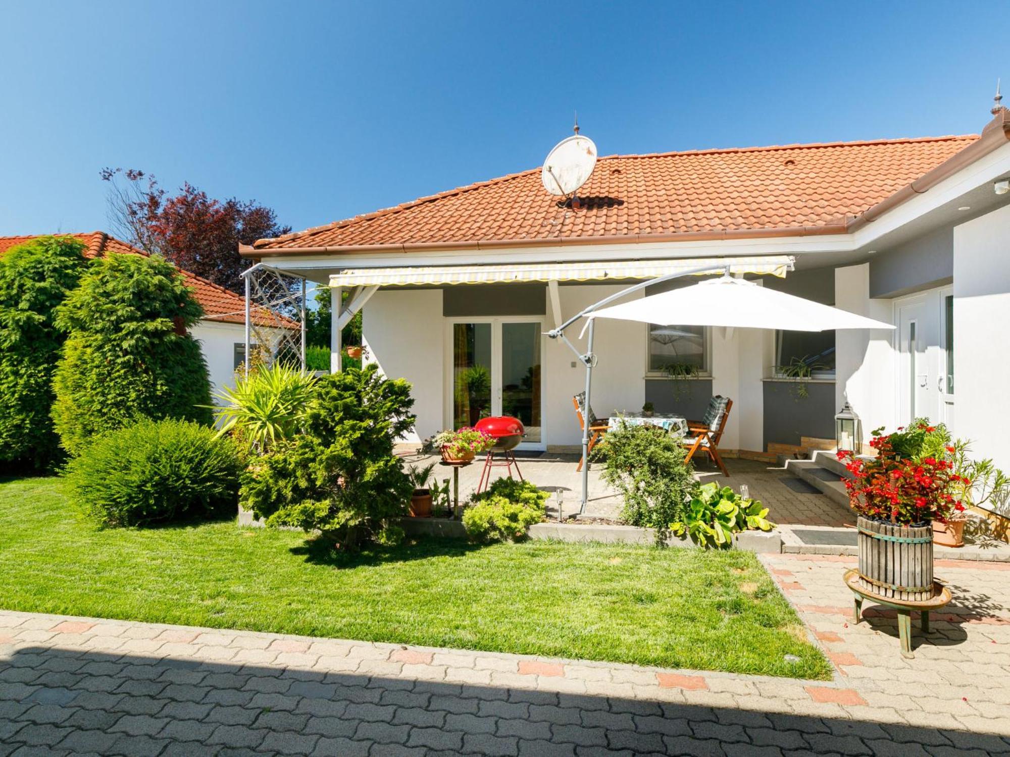 Holiday Home Ildiko By Interhome Balatonlelle Extérieur photo